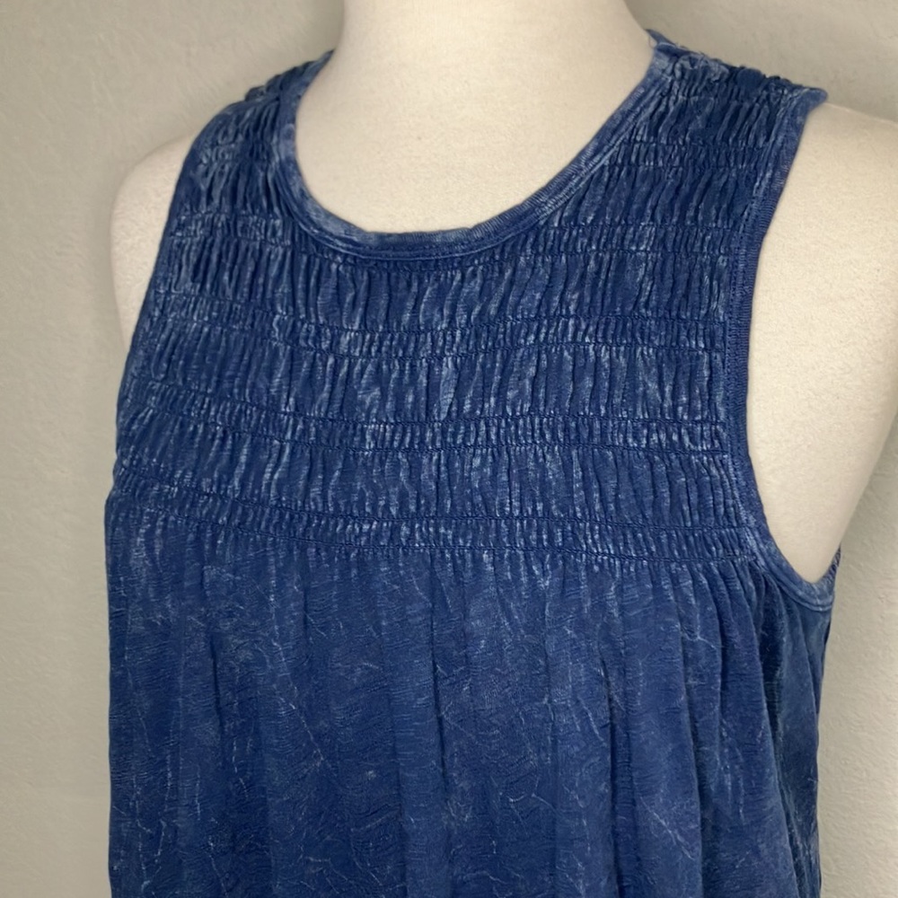 Universal Thread Ruched Marbled Tank Top - Picture 2 of 6